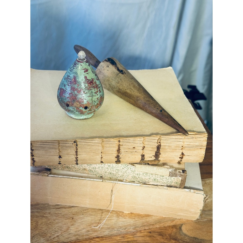 Duncan Whistler Top & Vintage Wooden Tool Set Green Red Primitive Antique Decor